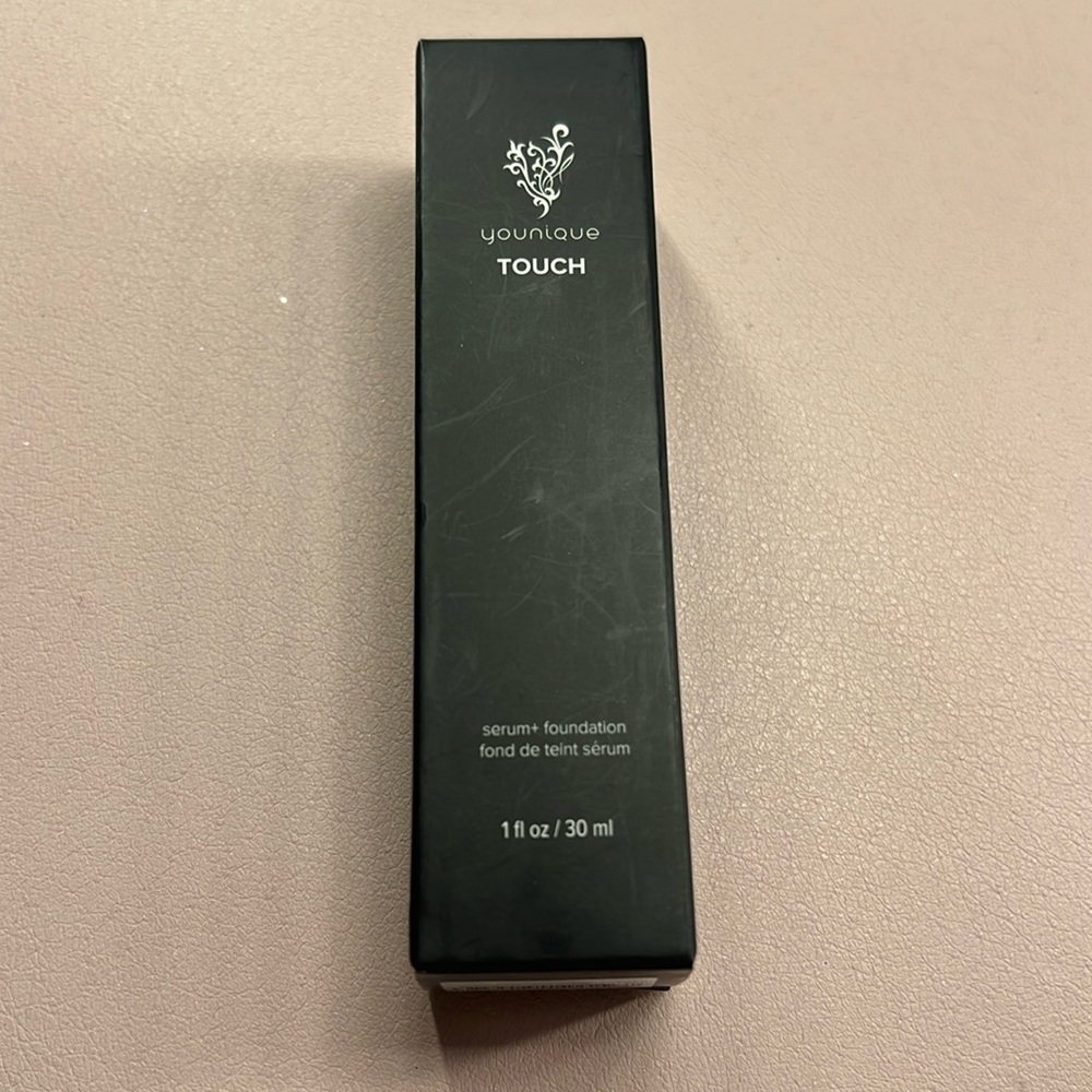 Younique touch serum + foundation